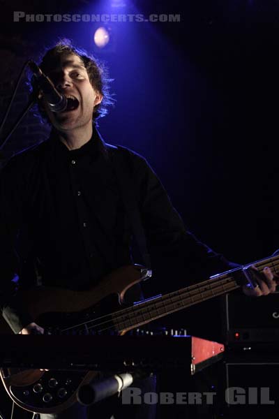 GIRLS AGAINST BOYS - 2007-02-21 - PARIS - La Maroquinerie - Eli Janney